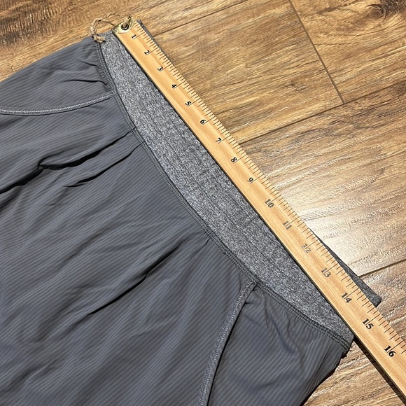 Ivivva grey skort - Picture 3 of 10